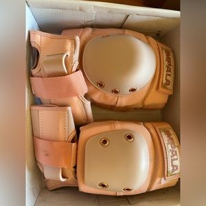 Impala Skate Pads size Small